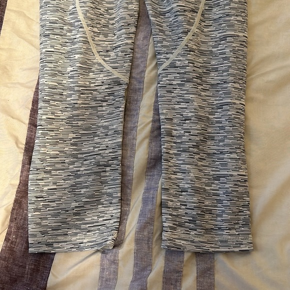 Zyia crop leggings - Picture 4 of 4